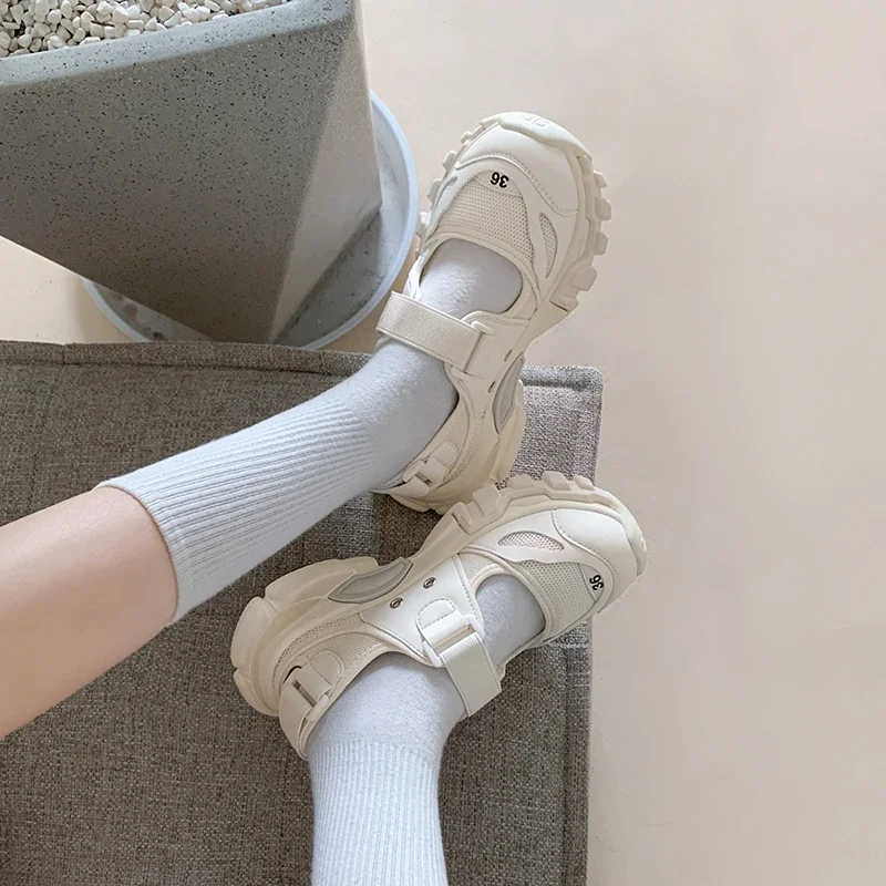 Outdoor Sport Outfit - Sandal Olahraga Wanita Sandal Wanita Berongga